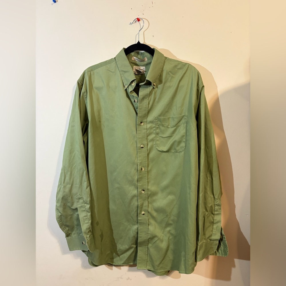 LL Bean Shirt Mens L Reg Long Sleeve Button‎ Down Collar Lime Green with pocket